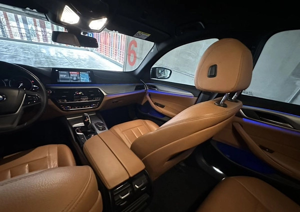BMW Seria 5 cena 89900 przebieg: 175000, rok produkcji 2017 z Gliwice małe 154
